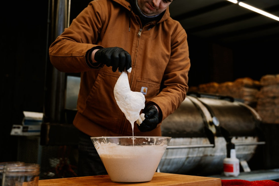 Zo maak je een Alabama White Sauce