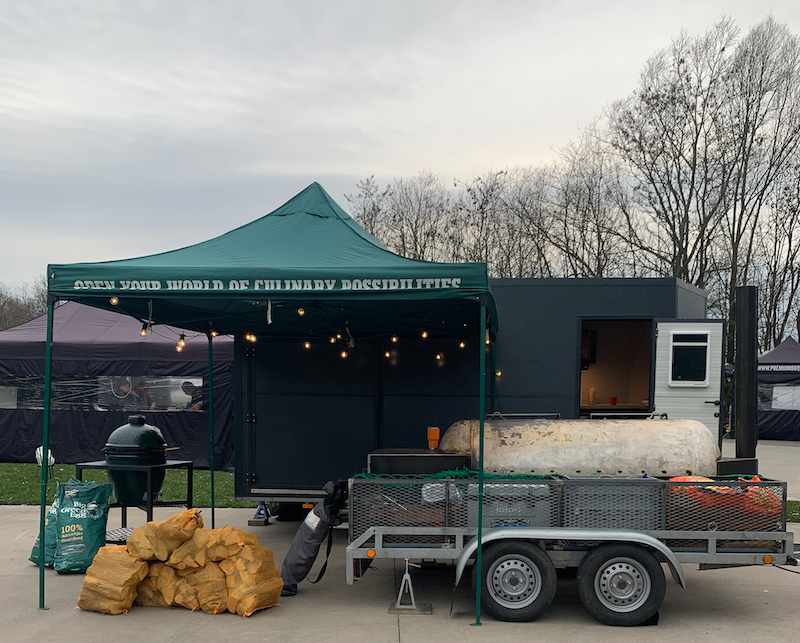 Dit is een hoe een low & slow bbq wedstrijd gaat.