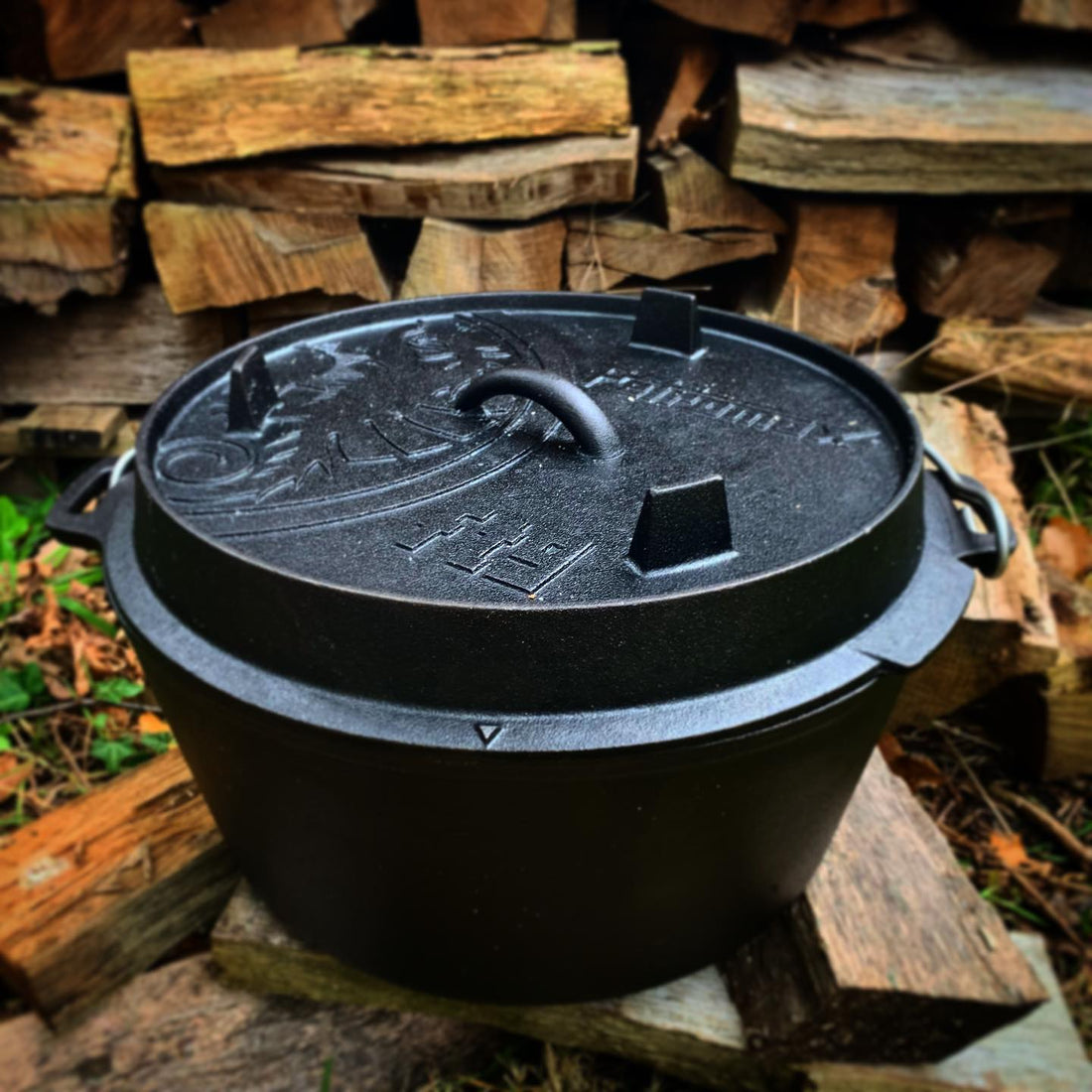 Hoe reinig en onderhoud je best een dutch oven of gietijzeren skillet