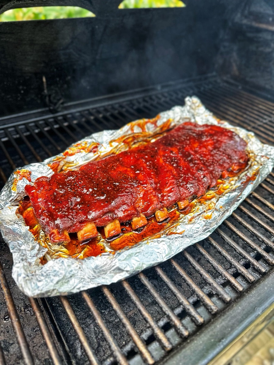 Ribben op de pellet smoker