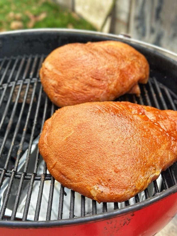 Gerookte Kalkoenborst op de Weber Kettle: perfect tijdens de feestdagen